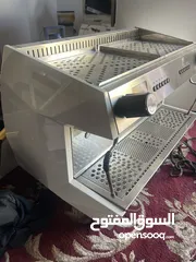  1 مكينة قهوة للبيع