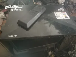  5 جهاز بلو ري و دي في دي بحالة ممتازة للبيع
