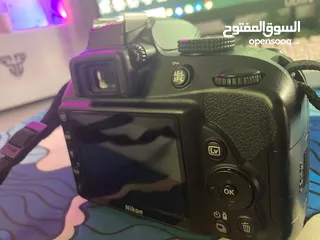  9 نيكون 3300d حال الوكاله  شتر قليل  عدسه 18/55 ستراب  وصلات  ترايبود  شاحن  بطاريه