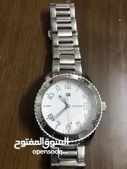 4 ساعات واكسسورات