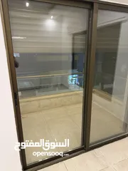  4 شقة للبيع في ام اذينة