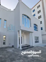  2 فيلا سكني تجاري في العذيبة