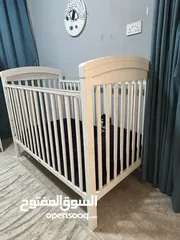  1 سرير اطفال ماركه جونير