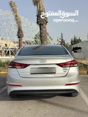  4 هيونداي افانتي AD 2017 gdi للبيع