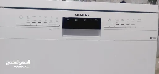  5 Siemens iQ 300 dishwasher