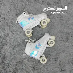  12 سيارة أطفال