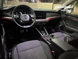  5 سكودا اوكتافيا ستيشن A8 عداد قليل و فحص نخب ، بحالة الوكالة ، إضافات كاملة و بسعر مميز