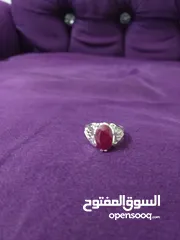  1 خاتم ياقوت أحمر أفريقي غير معالج درجة ممتازة مع شهادة natural untrated ruby ring with certificate