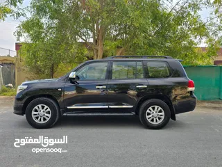  7 Land cruiser GXR V8 GCC 2009 price 69,000 AED