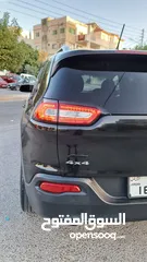  13 جيب شيروكي 2015 sport & Black Edition  كرت ابيض ماتور اقتصادي