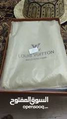  3 LOUIS VUITTON