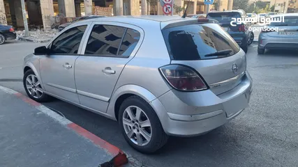  1 Opel Astra 2007