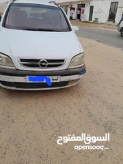  6 اوبل زافيرا