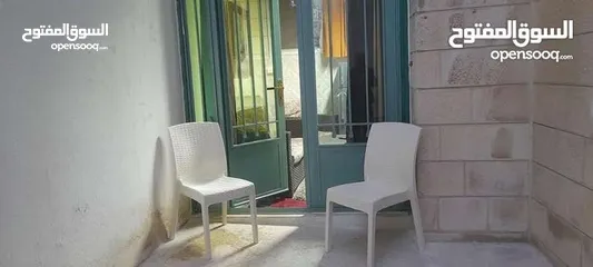  17 شميساني قرب حديقة الطيور و مستشفى الشميساني غرفة و صاله مفروش