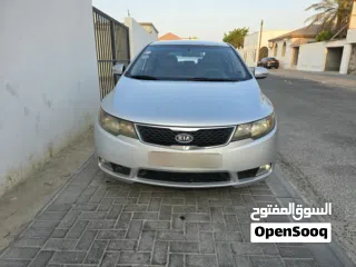  2 Used Kia Cerato 2011 2.0 Hatchback For Sale In Riffa