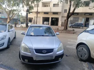  1 كيا برايد 2009 اتماتك ركز معي دهان شركه ولا غرام بويا غرفه جديده