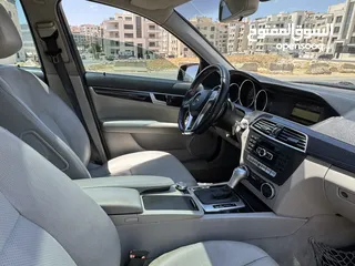  13 Mercedes C-Class C 200  مرسيدس c200 2012