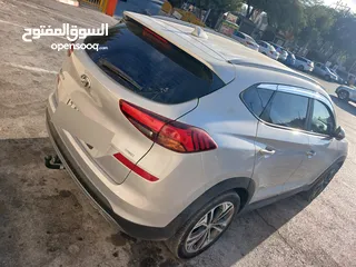  3 جيب توسان هونداي