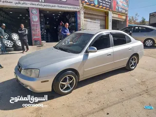  1 هيونداي اكس دي