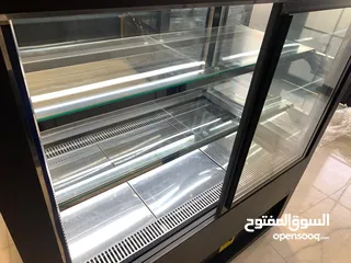  3 ثلاجة عرض فرينوكس 140 سم نظيفة جدا