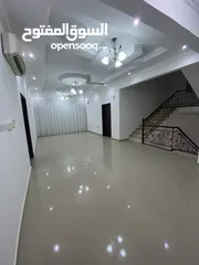  6 Villa for rent, in Al Maabilah, prime location 10 bedroom