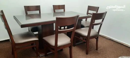  3 طاولة سفرة بحالة جيدة جدا