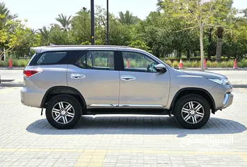  7 TOYOTA FORTUNER 4X4