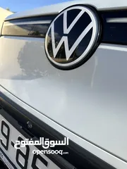  19 ID 4 2024 Pro Piano Black 2024 فل كامل اكيلو اعلى صنف مكفوله تامين شامل مكفول