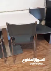  5 طاوله مطبخ و اربع كراسي  ثقيله ضد الساخن مع قاعده ستانلس