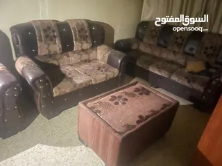  1 طقم كنب 9 مقاعد مع طاولة