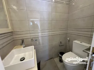  11 شقه مفروشه للايجار في عبدون ( Property 43198 )-174843735