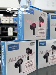  2 Anker Life P2i سماعات انكر باوتوث الجديدة كليا  مايكين على كل سماعة لوضوح فائق في المكالمات