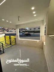  13 تملك الان شقة الاحلام بالعقبه تاسعه، اسعارمنافسه،وتشطيبات فلل،وموقع اطلاله بحريه دائمه ومقابل خدمات