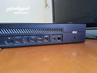  11 بحالة ممتازxbox one x  اكس بوكس ون اكس  مع اغراضها