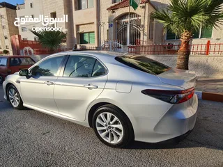  29 Toyota Camry GLE 2023 - تويوتا كامري 2023 للبيع