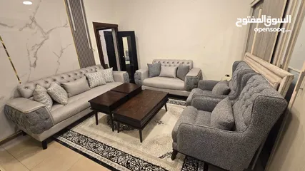  17 عفش بيت كامل للبيع
