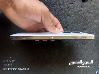  5 تلفون تكنو كمن 20 برو النسخه المميزه بحالة الممتاز استعمال خفيف