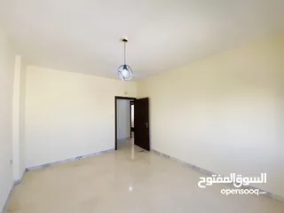  12 شقة بالرابية طابق ثالث 180م2 فارغة 3 غرف نوم (1) ماستر 3 حمامات إطلالة مميزة.
