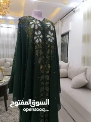  12 وينها  ام العريس عبايه شيفون فراشه مع شك  قطعتين  القطعه داخلي ملزقه مع الفراشه