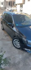  8 سكودا فابيا ستيشن موديل 2016 بحاله ممتازه
