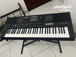  9 Yamaha PSR-E473