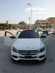  23 Mercedes C300 - 2016