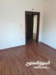  8 شقة سوبر ديلوكس للايجار جانب جامعة البترا