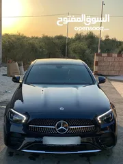  1 Mercedes E300 للمعني