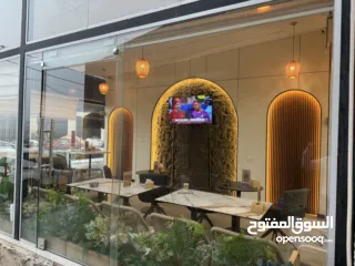  2 مطعم وكافي للبيع بيرزيت بجانب الجامعة