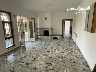  8 � للإيجار من المالك مباشرة – طابق أول في رام الله / الشرفة