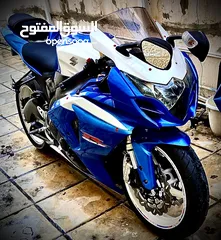  5 دراجة سوزوكي GSXR1000 ريس موديل 2009