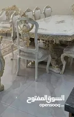  3 السلام عليكم  موجود طاولة سفره مع 8كراسي +دنسوار خشب زان ثقيله نفس الي بالصورة بس الموجودة خشب غير م
