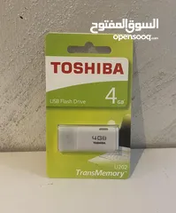  10 لينوفو T440s (فئة S) سلم خفيفة جداً، رام 8 كيكا، SSD 128، نظيف جداً + 5 ملحقات بالباكيت