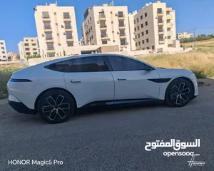  3 2024 افاتار 12 جديده بلون مميز avatr   RWD12 مواصفات لا تضاهى